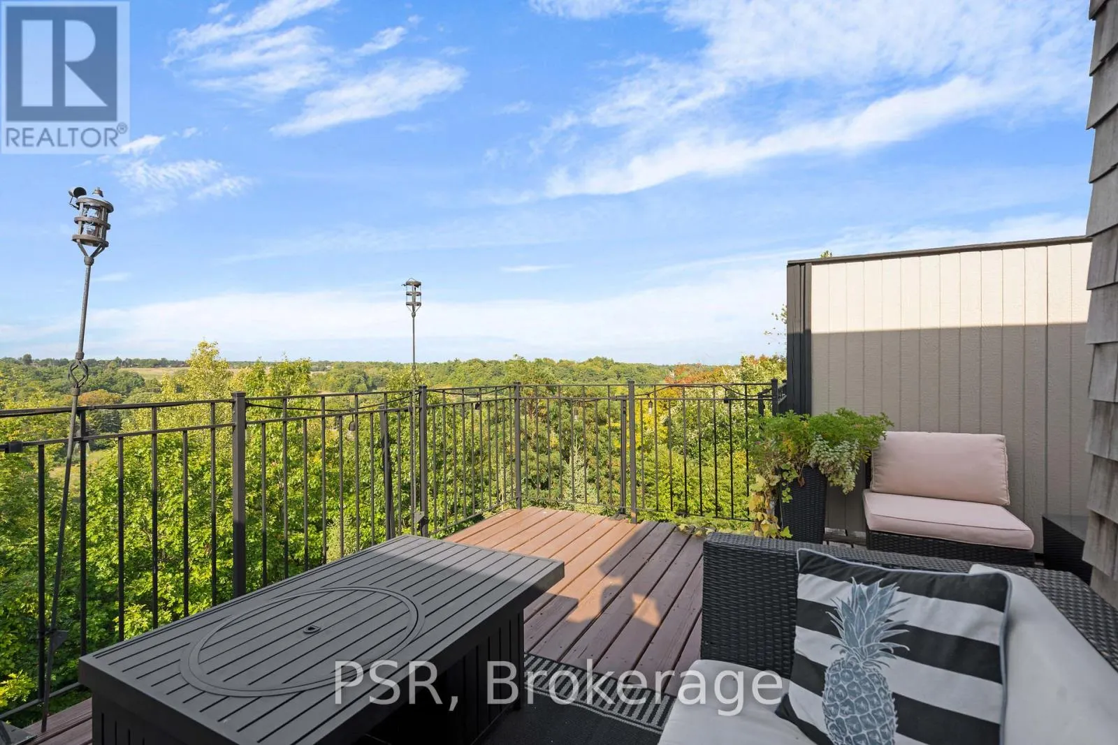 50 - 117 POWSELAND CRESCENT