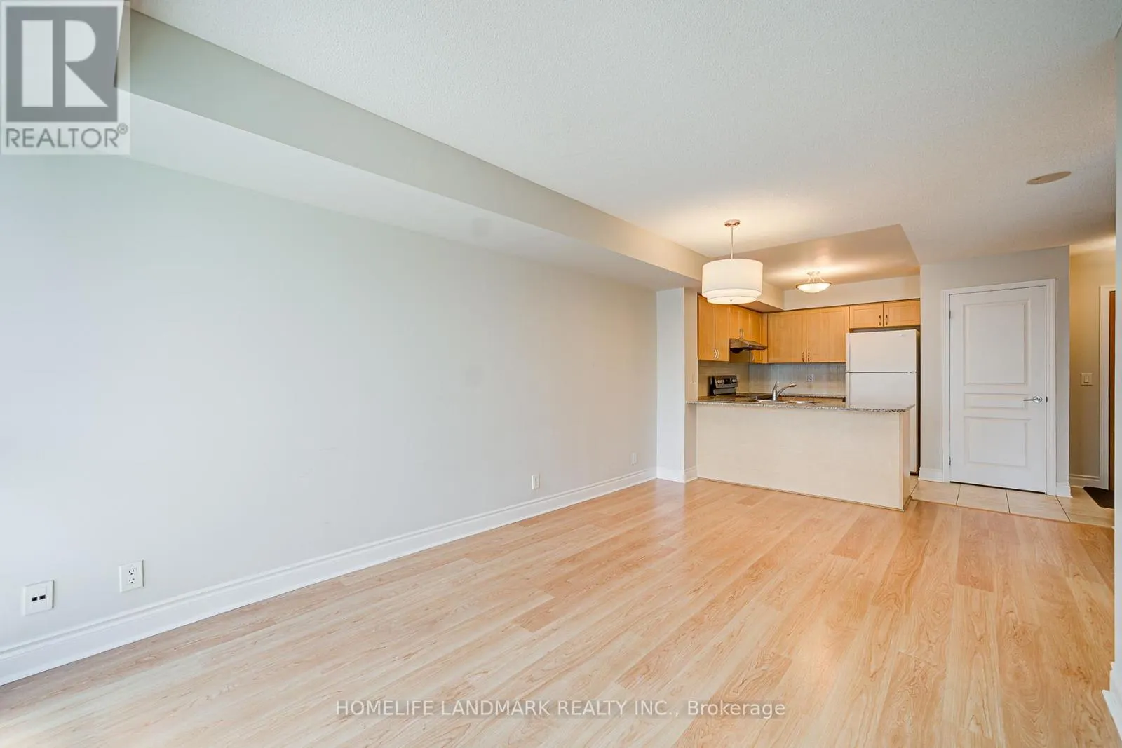 311 - 75 SOUTH TOWN CENTRE BOULEVARD