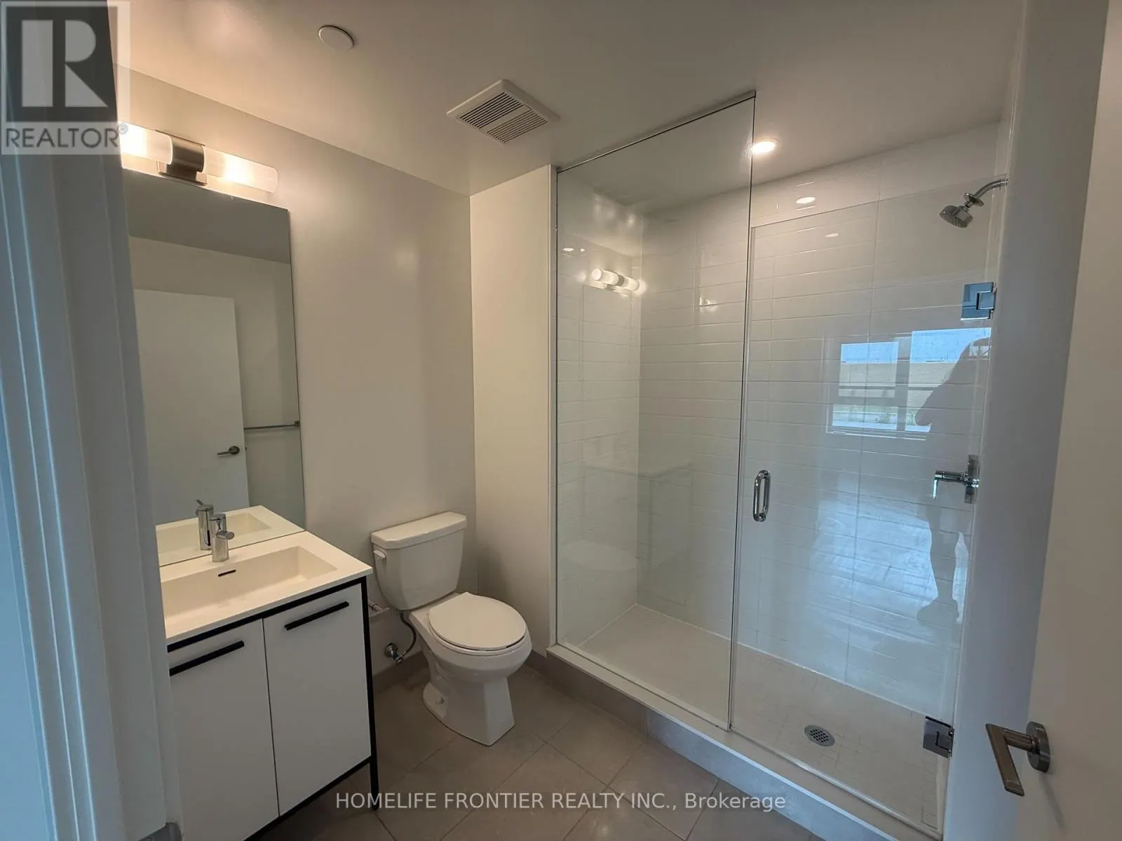208 - 185 DEERFIELD ROAD