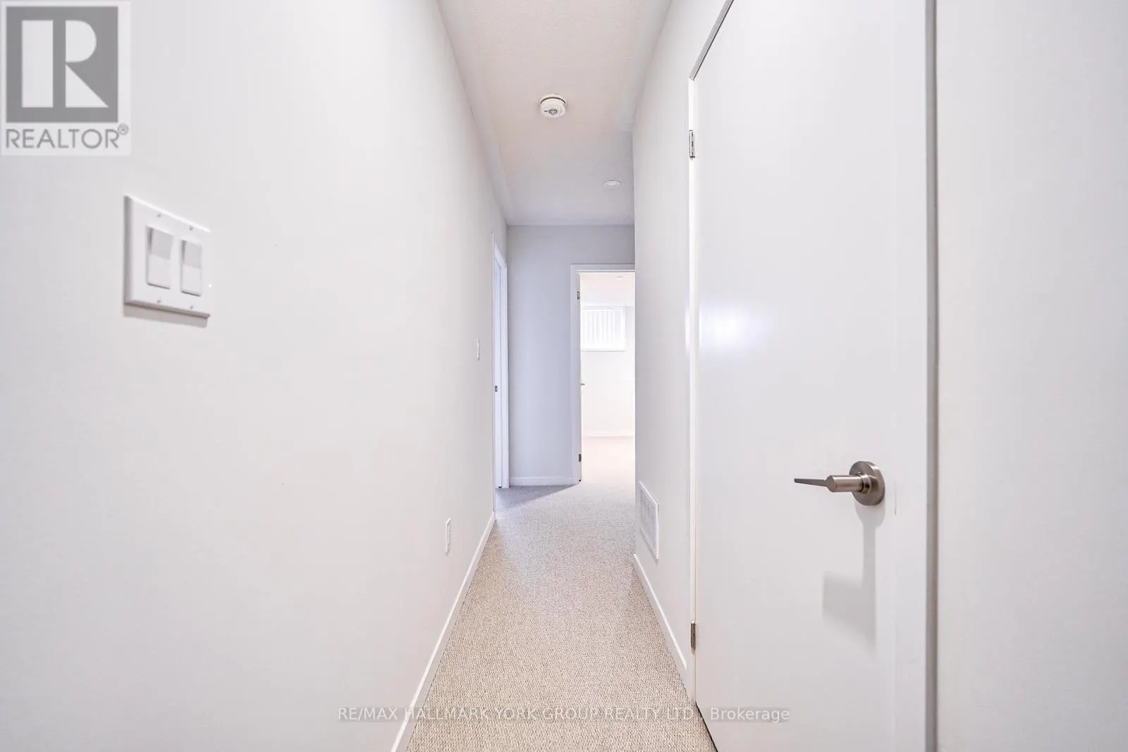 180 - 151 HONEYCRISP CRESCENT