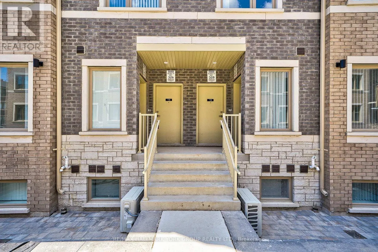 180 - 151 HONEYCRISP CRESCENT