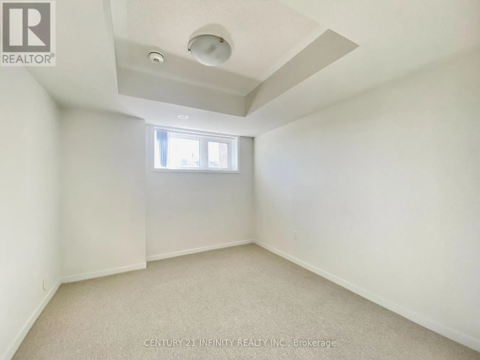337 - 100 HONEYCRISP CRESCENT, #337