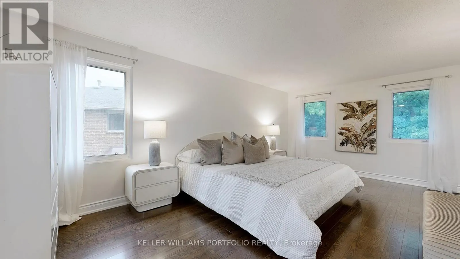 10 VALLEYVIEW ROAD