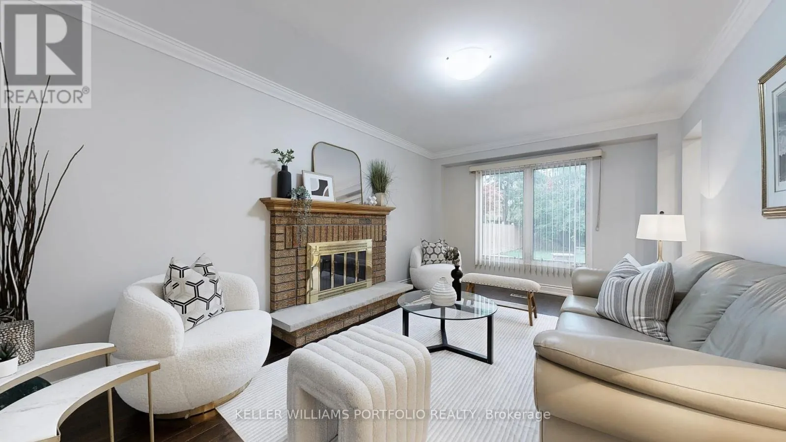 10 VALLEYVIEW ROAD