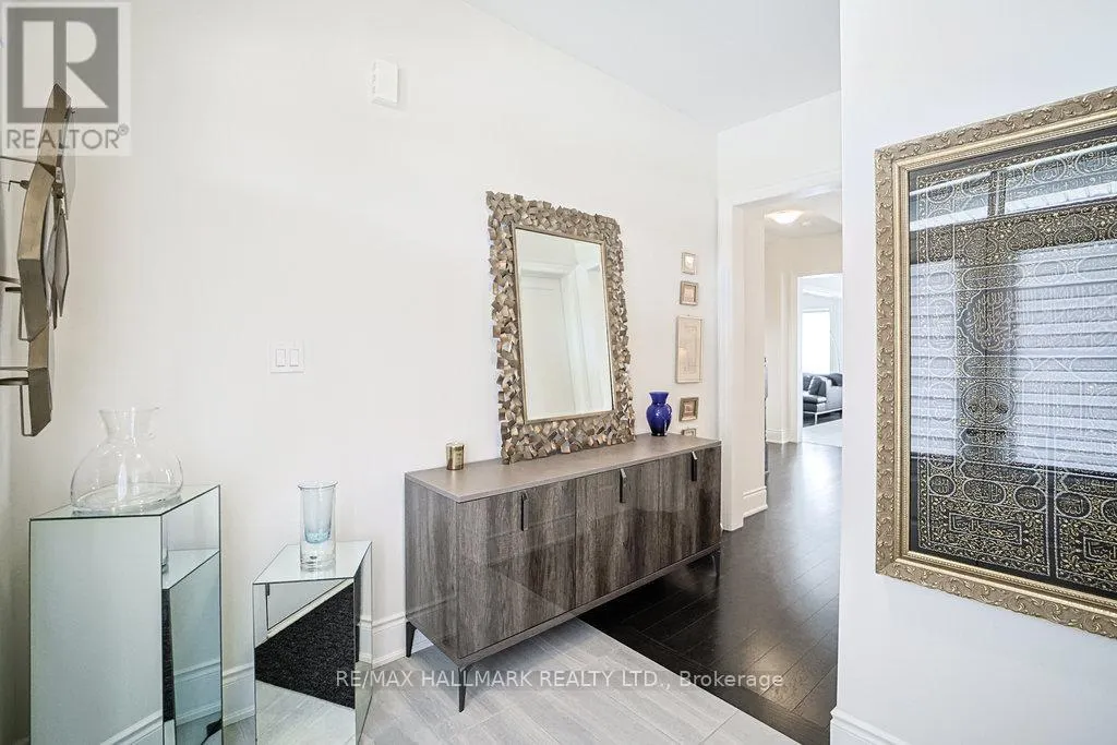 25 KENTLEDGE AVENUE