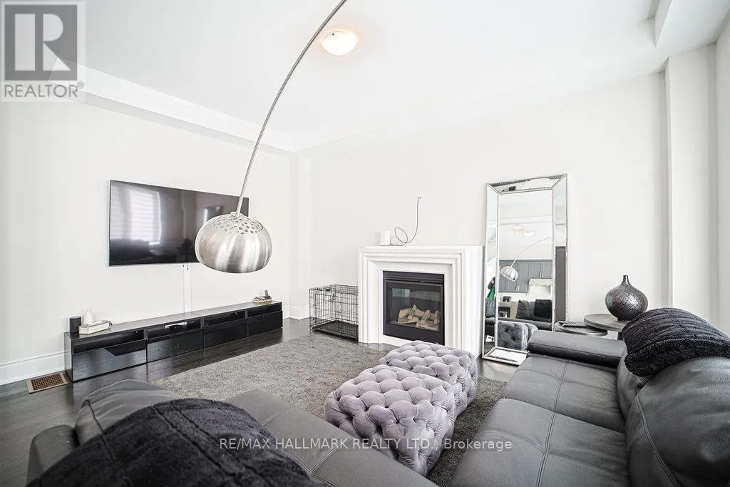 25 KENTLEDGE AVENUE