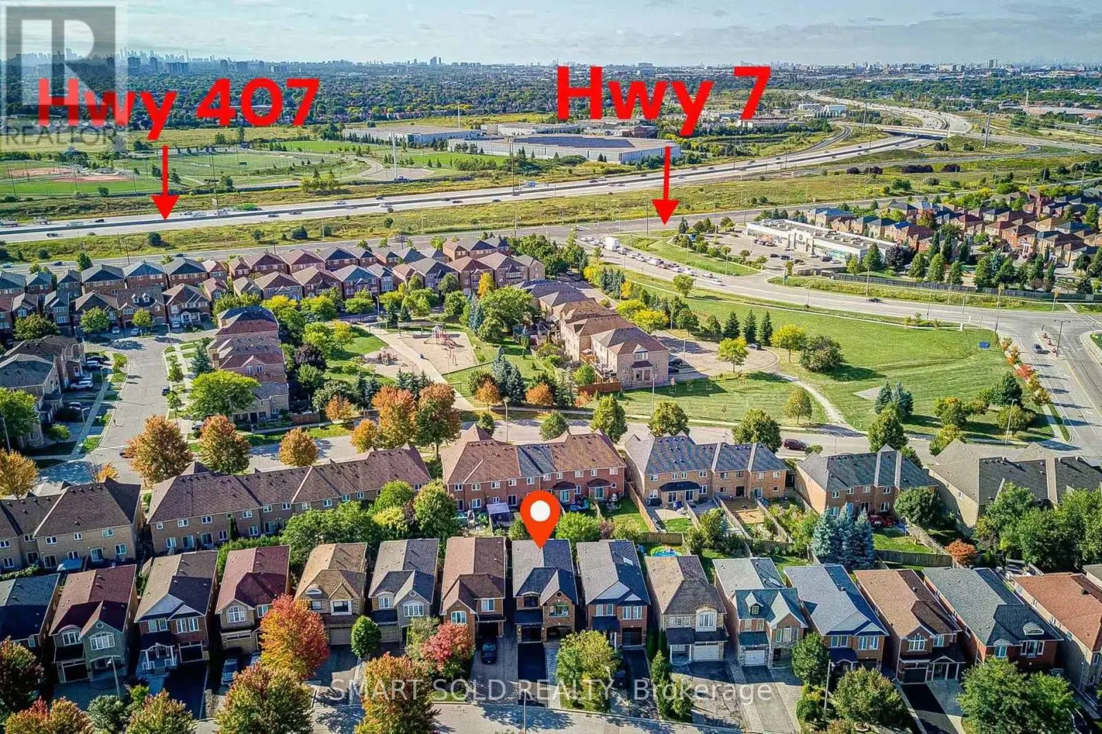 35 BENTOAK CRESCENT