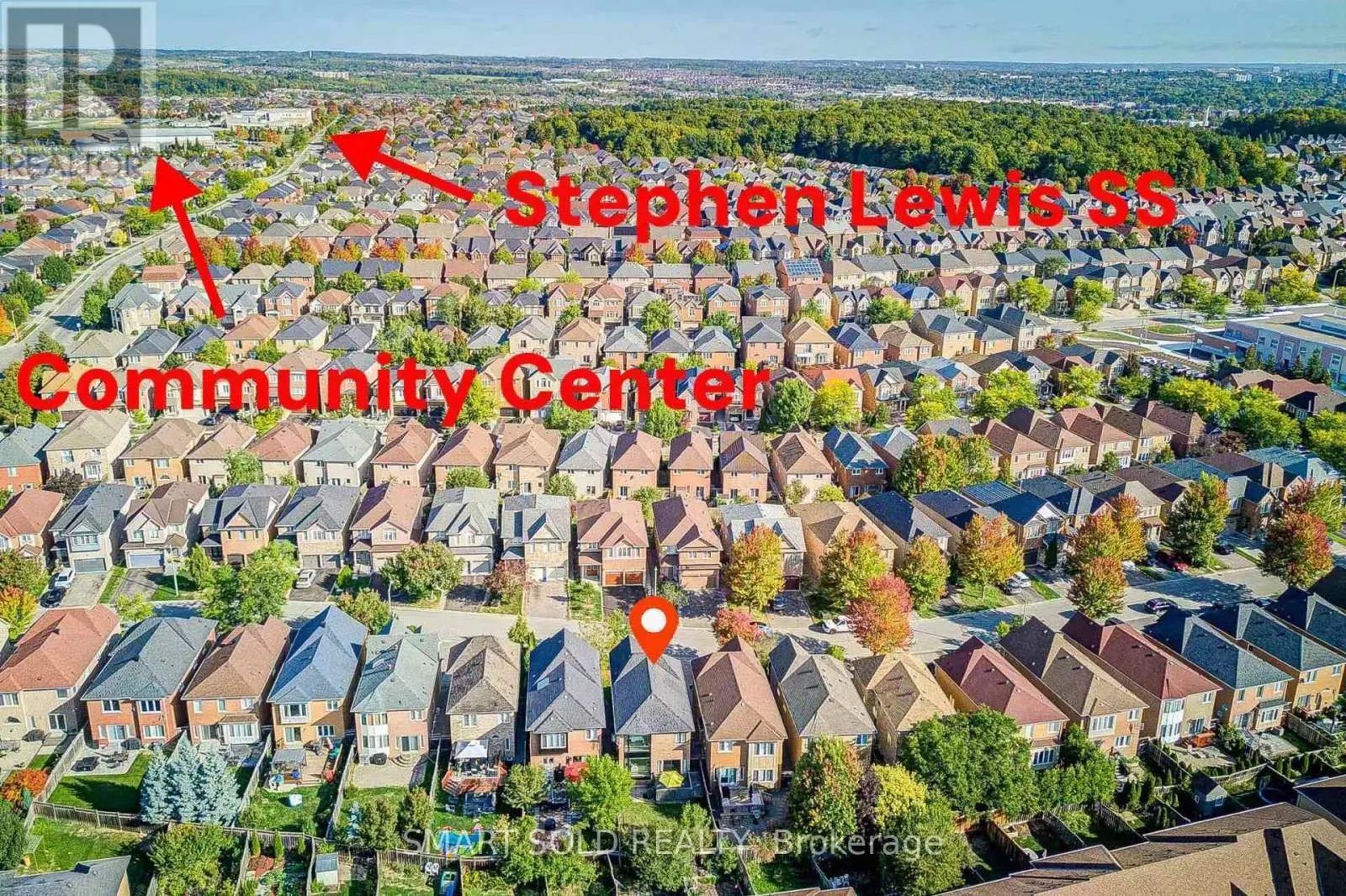 35 BENTOAK CRESCENT
