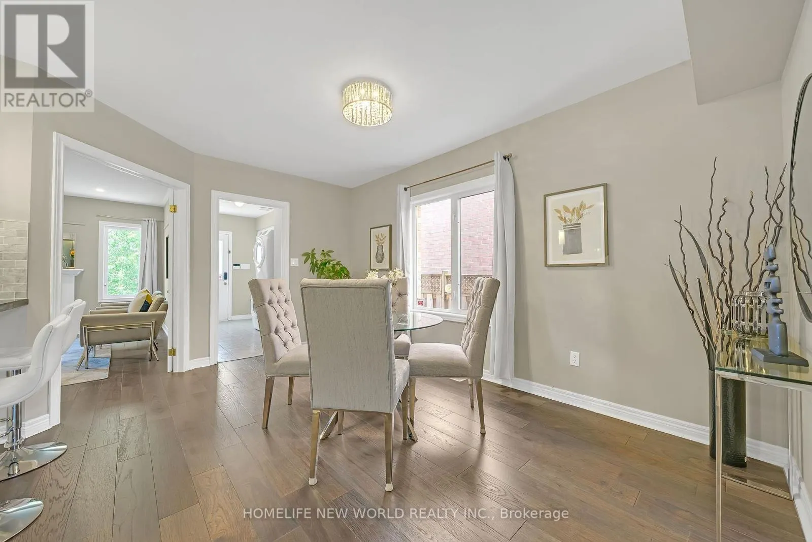 72 RAY STREET