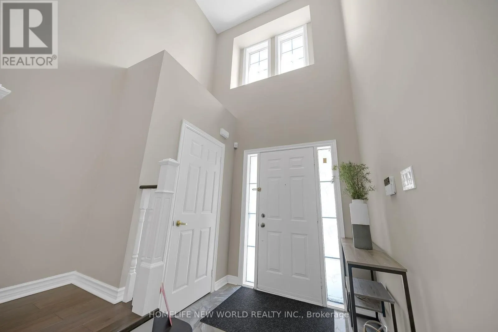 72 RAY STREET