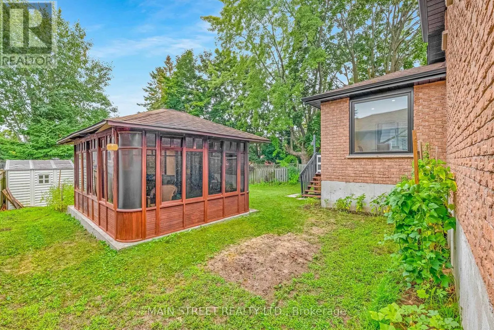 43 RIVERGLEN DRIVE