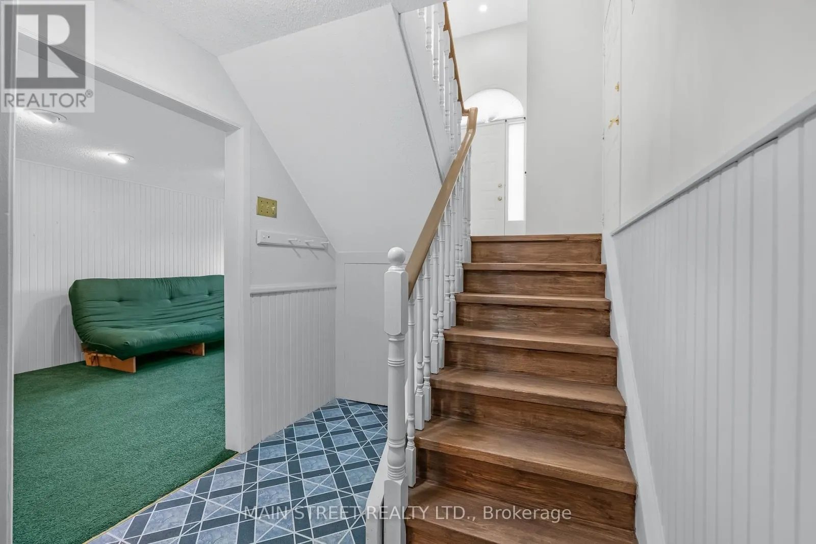 43 RIVERGLEN DRIVE