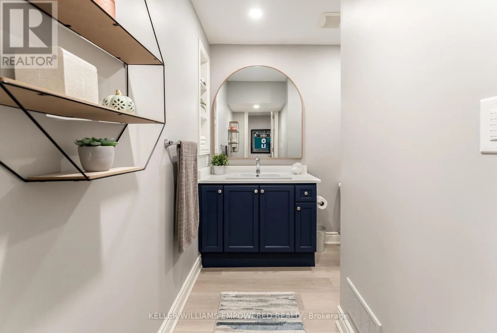 372 WILLIAM DUNN CRESCENT