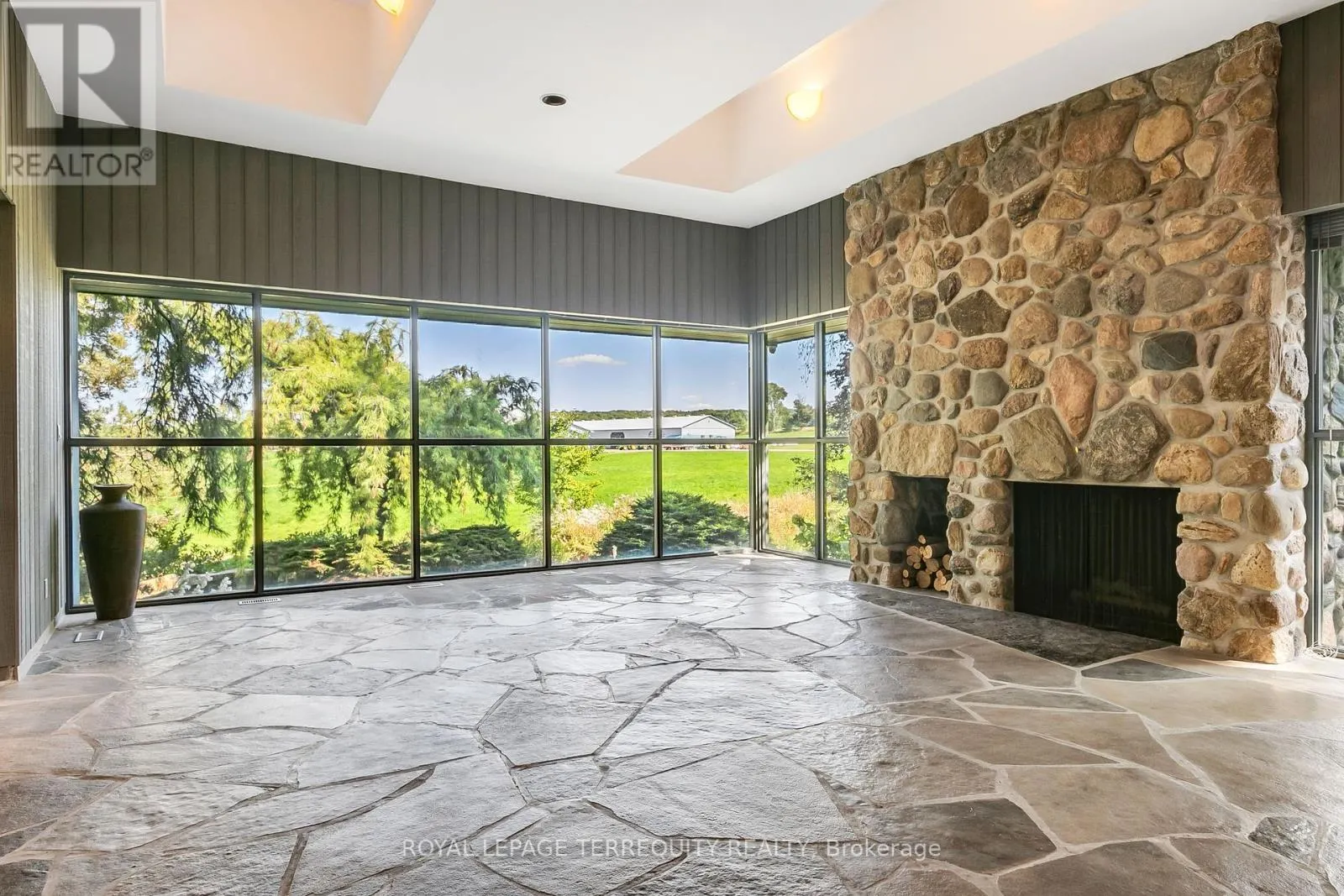 15625 8TH CONCESSION ROAD