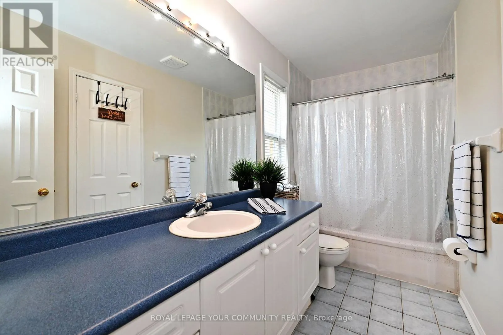 279 COUNTRY GLEN ROAD