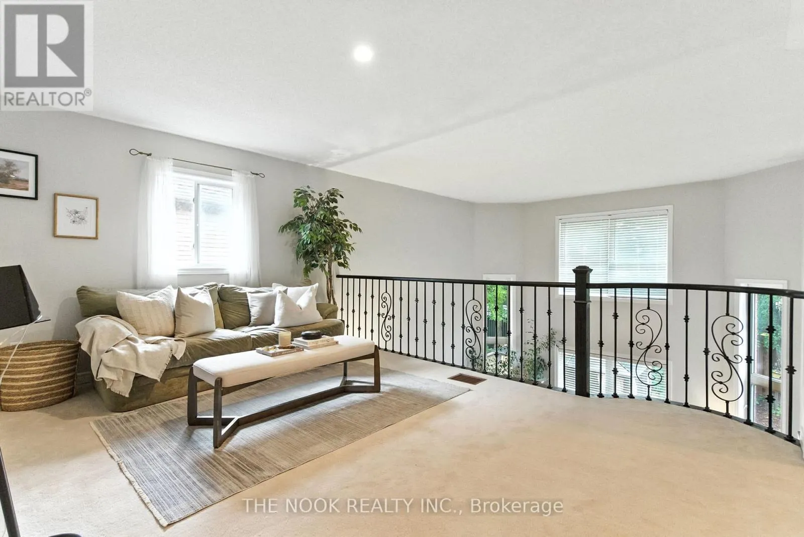 122 ESTATE GARDEN DRIVE