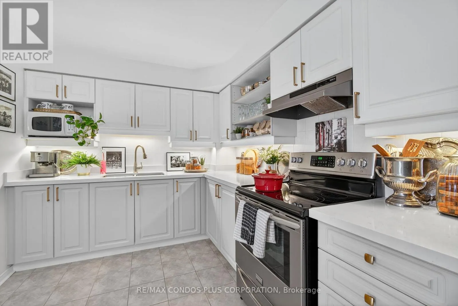 317 - 7373 MARTIN GROVE ROAD