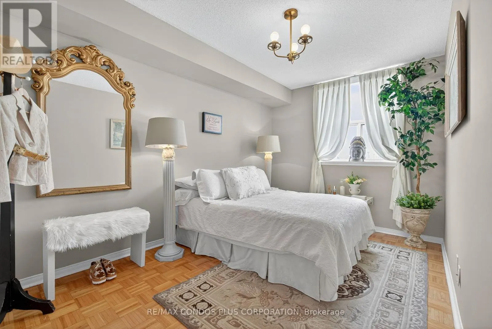 317 - 7373 MARTIN GROVE ROAD