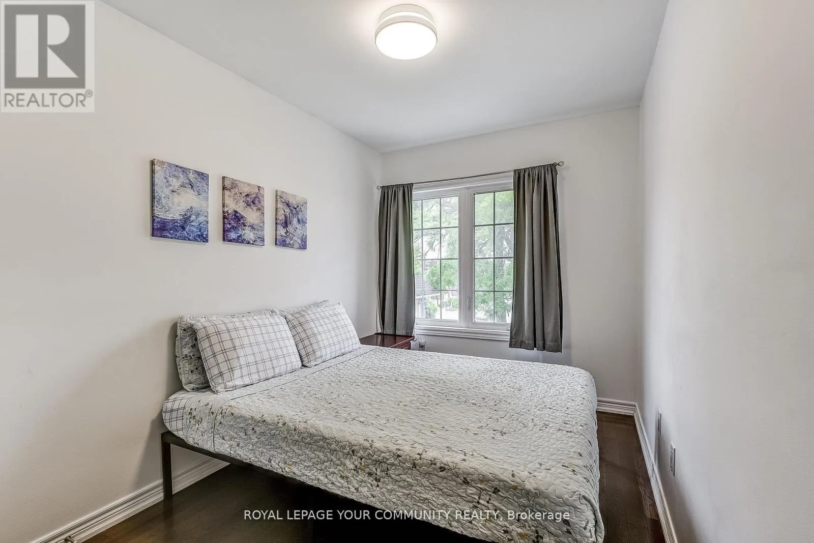 11 - 9205 BATHURST STREET