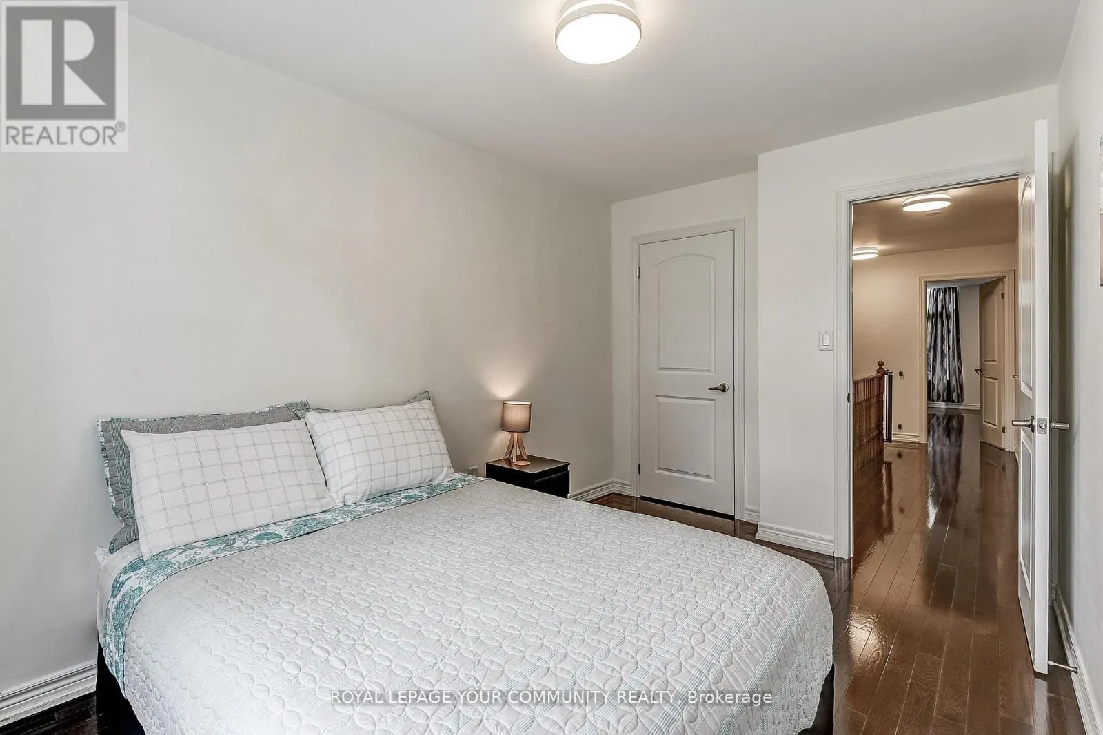 11 - 9205 BATHURST STREET