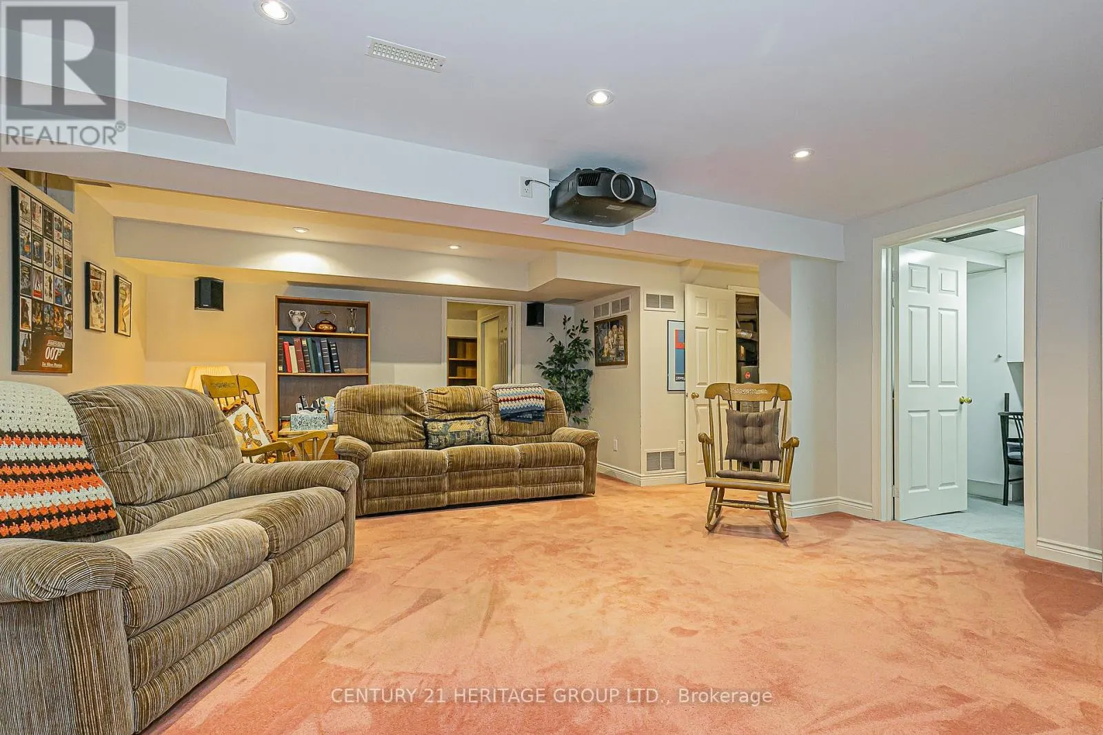 30 RIMMINGTON DRIVE