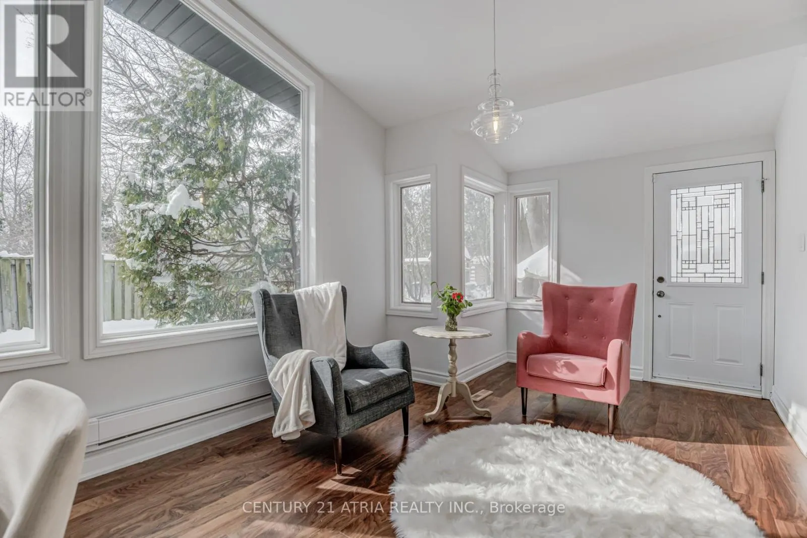 58 LAWNWOOD COURT
