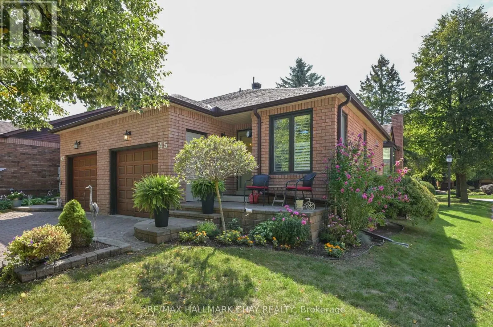 45 GREEN BRIAR ROAD