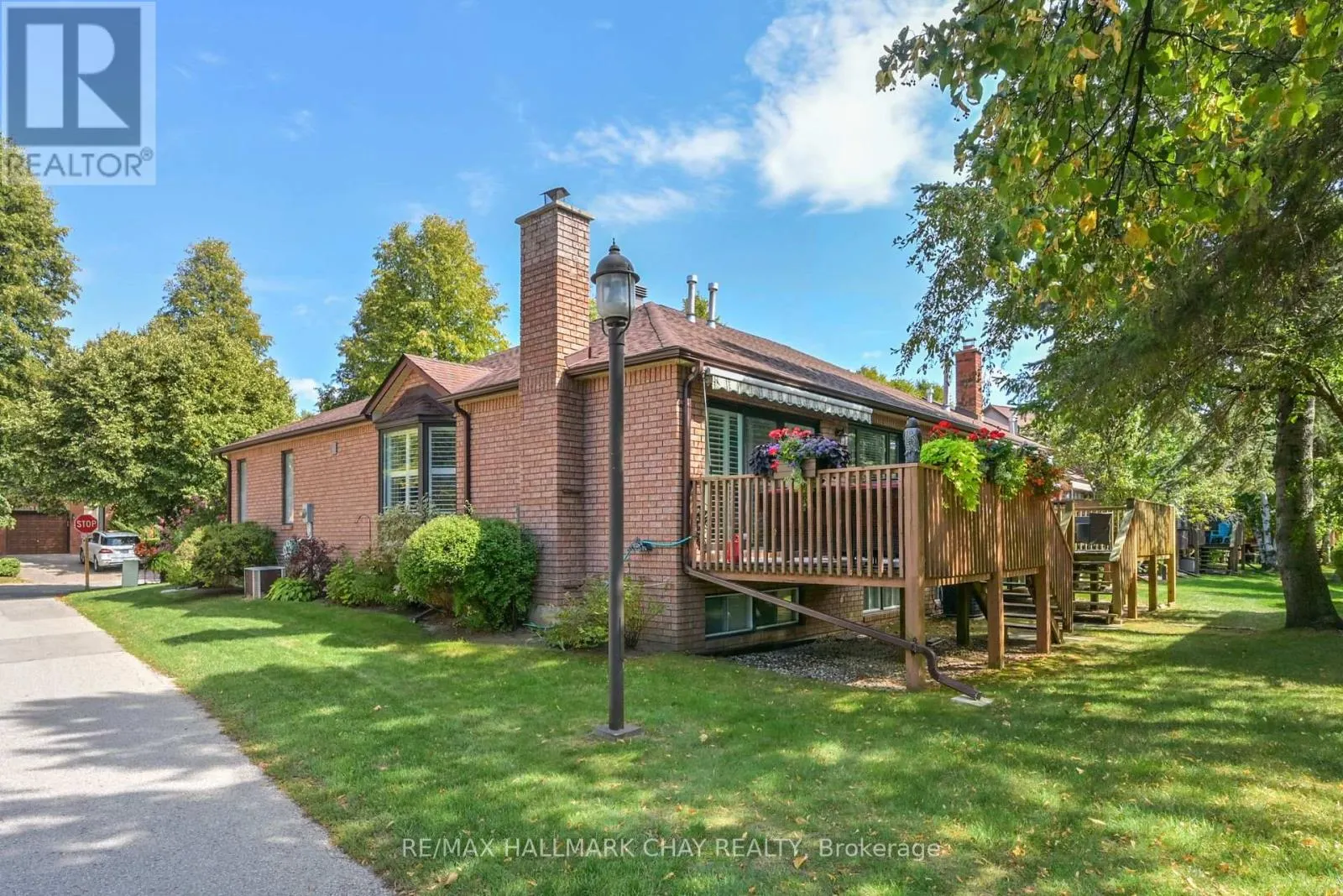 45 GREEN BRIAR ROAD