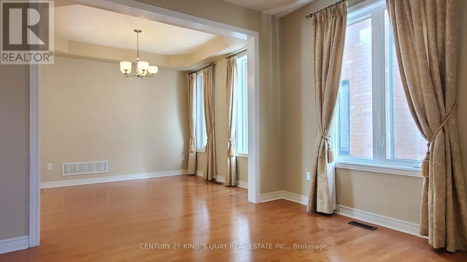 95 PRINCESS DIANA DRIVE