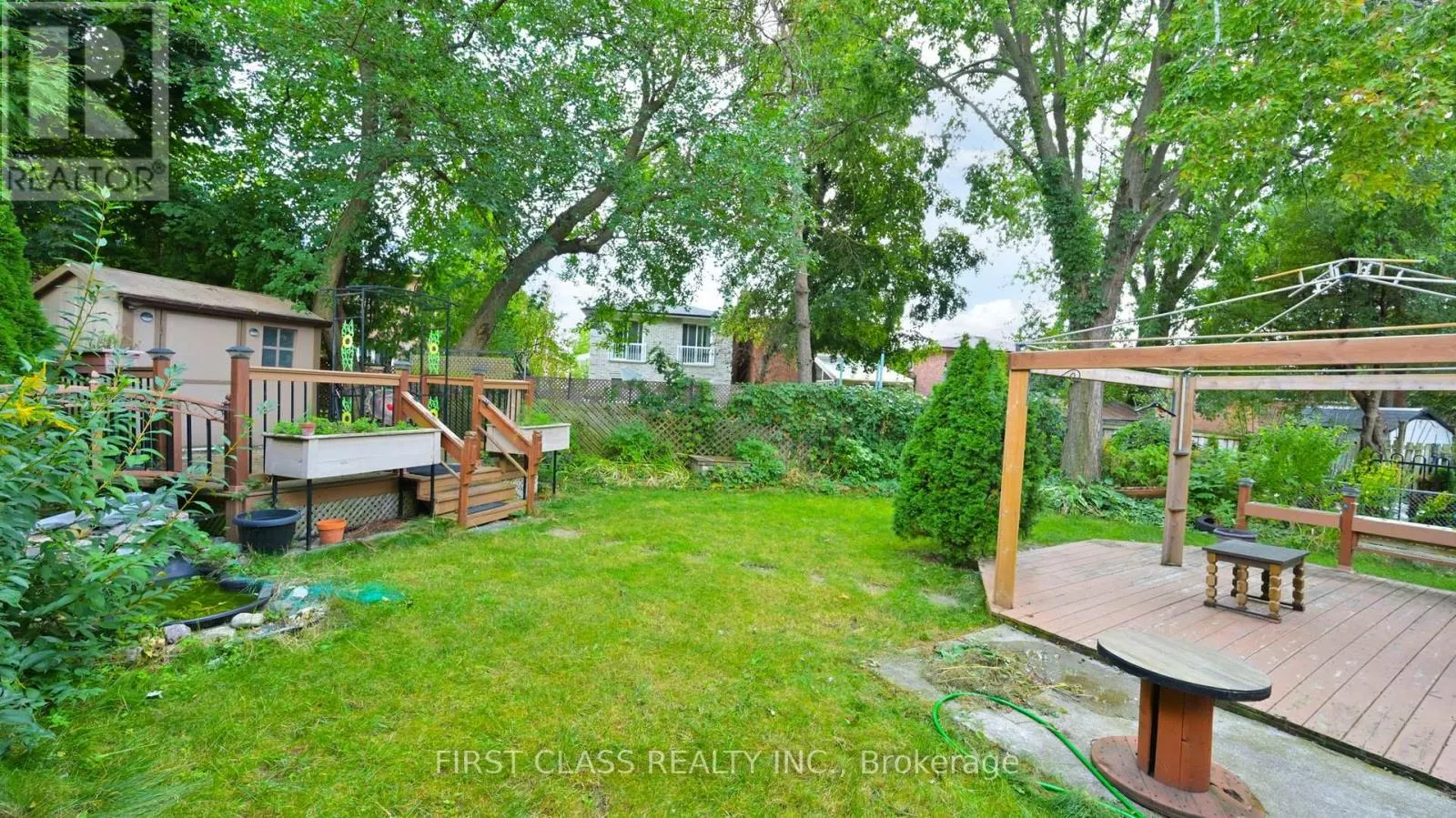 31 RICHWOOD DRIVE