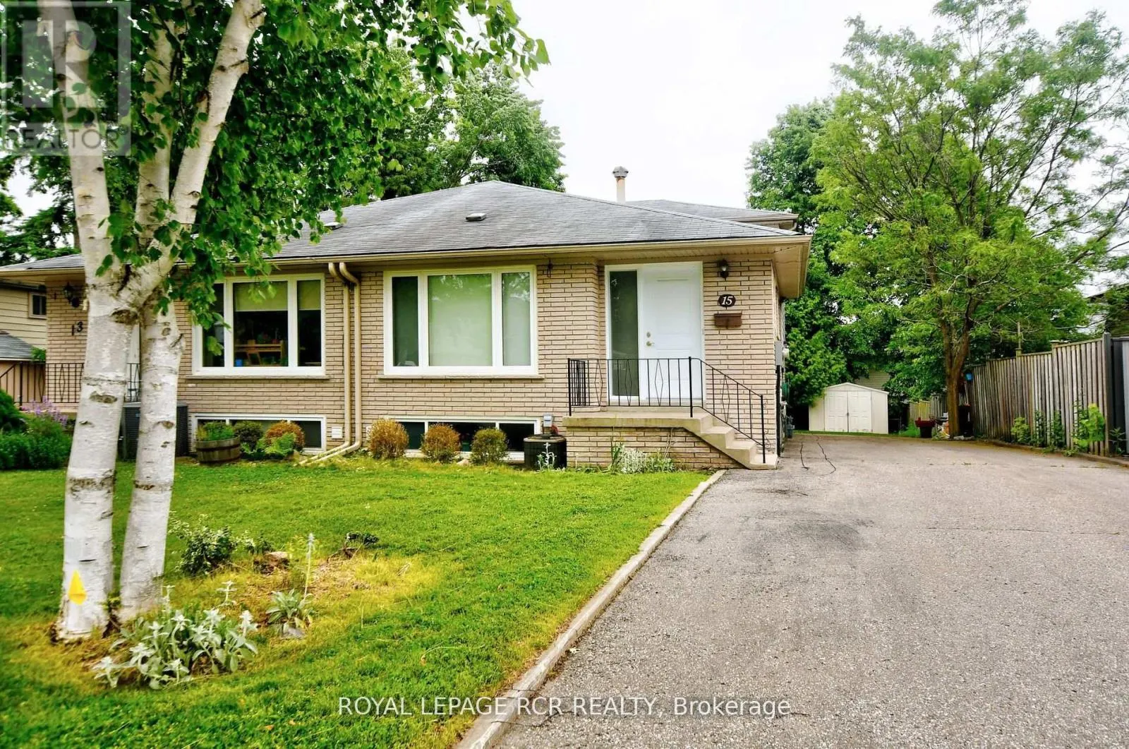 15 MCDONALD DRIVE