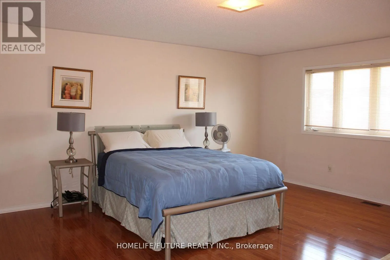 MAIN & 2ND - 49 MINGAY AVENUE