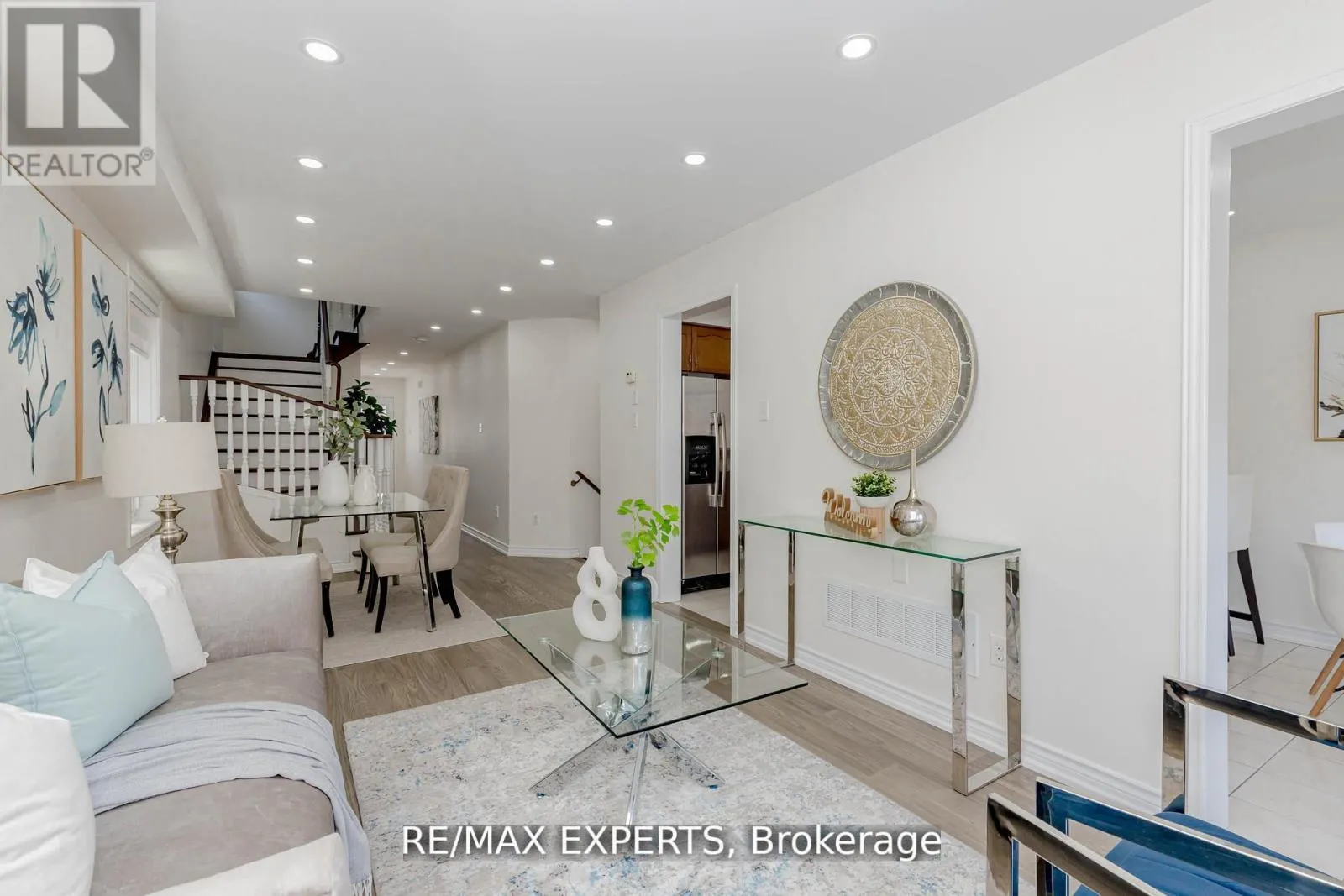 64 PEPPERTREE LANE