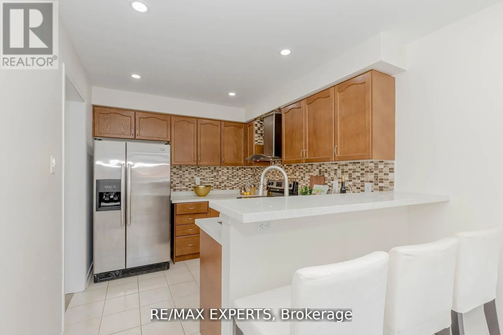 64 PEPPERTREE LANE