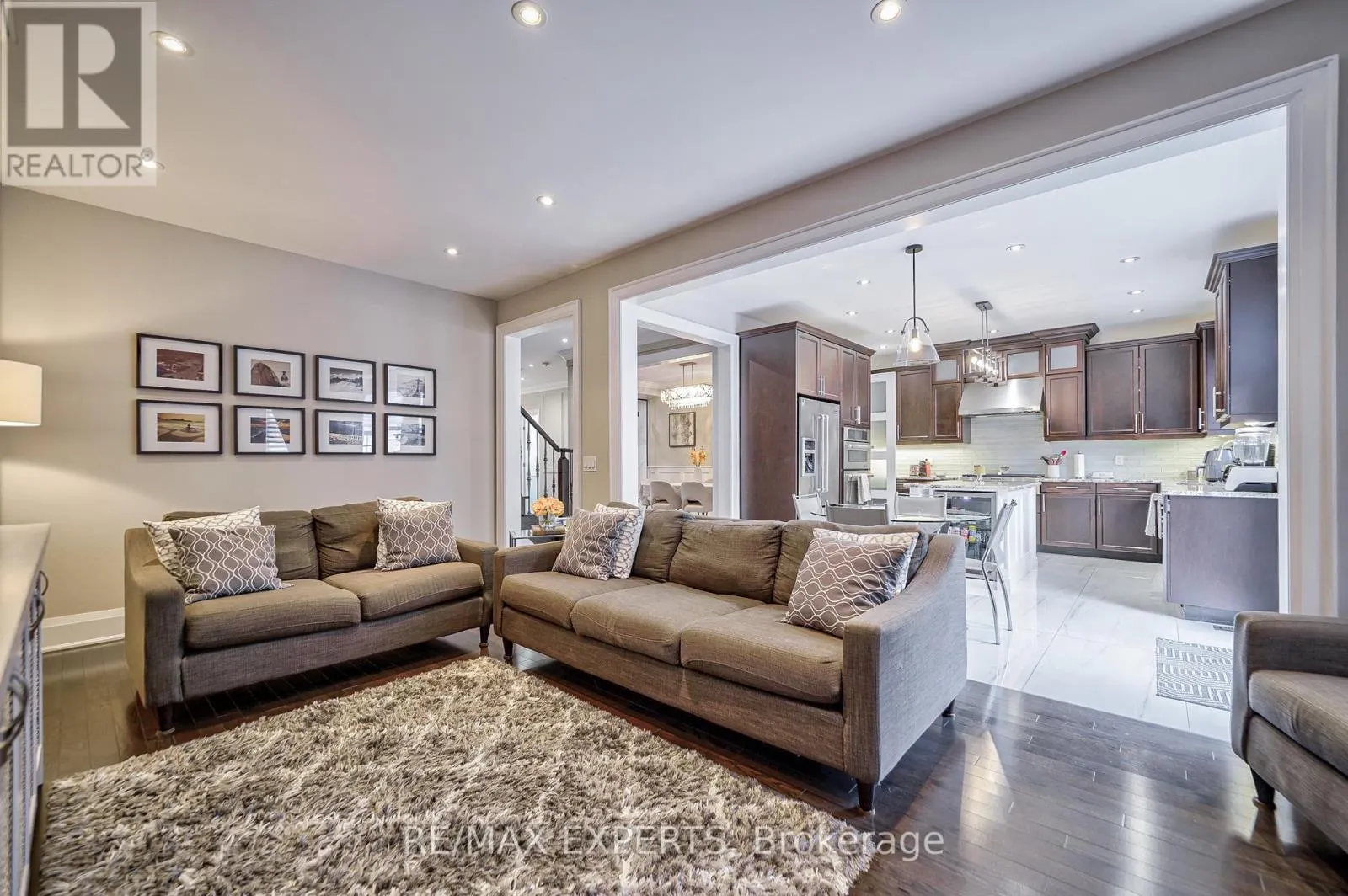 265 CHATFIELD DRIVE