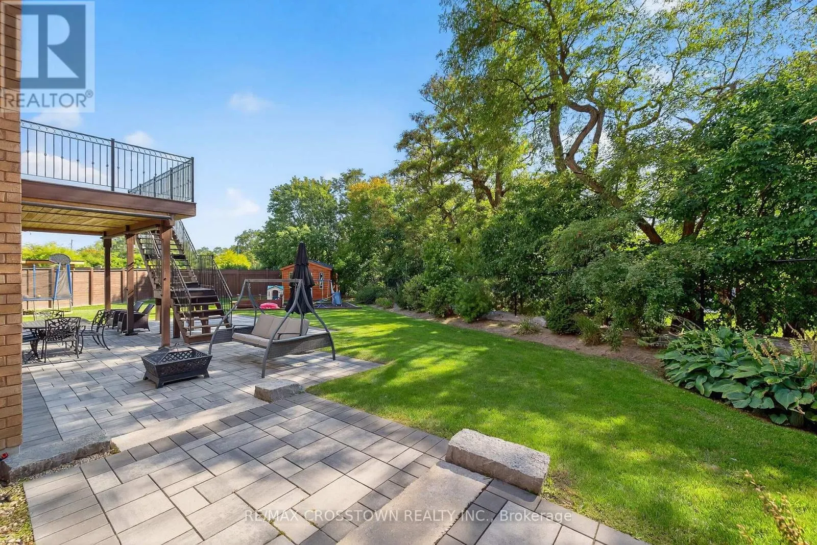 10 ANNSLEYWOOD COURT