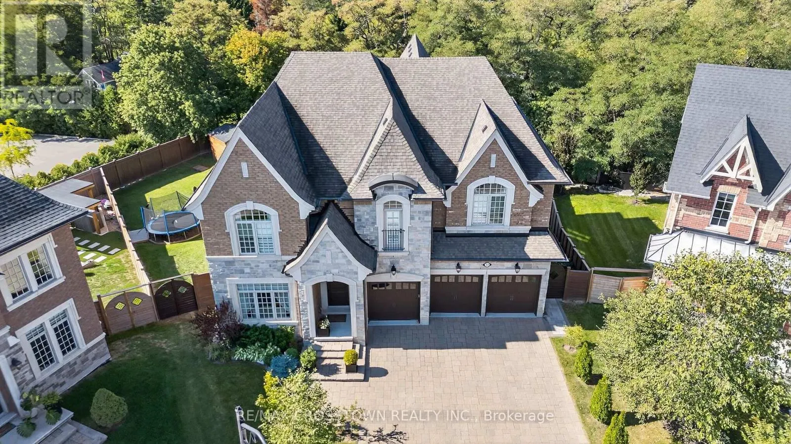 10 ANNSLEYWOOD COURT