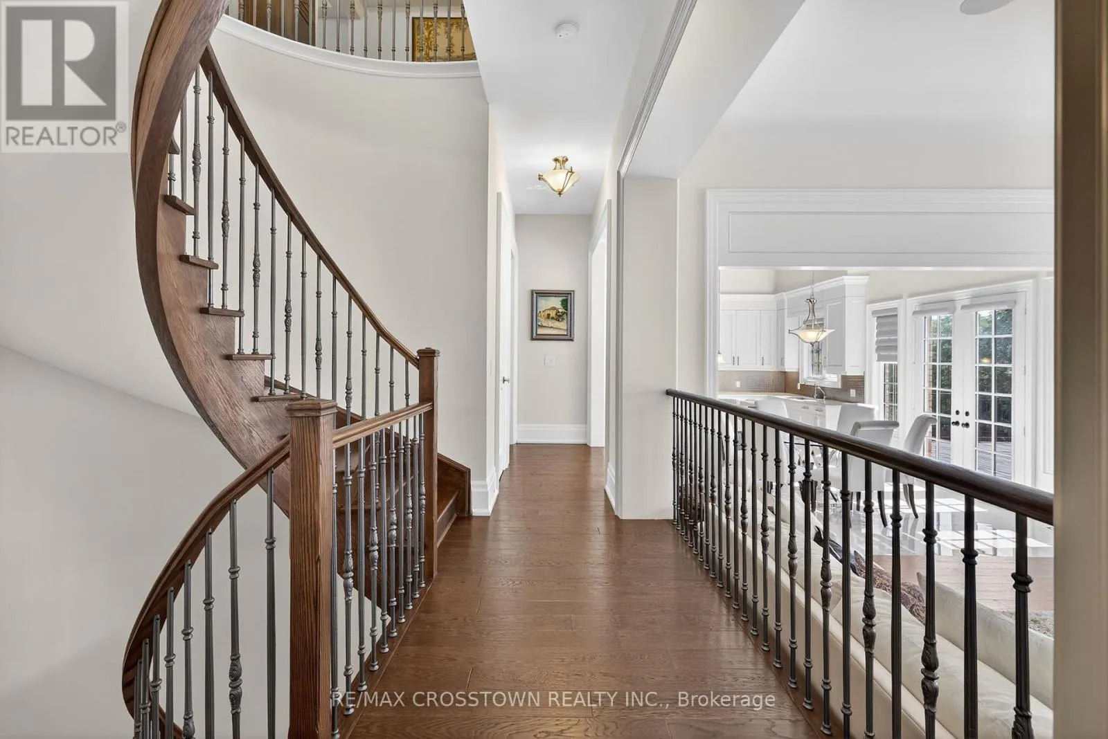 10 ANNSLEYWOOD COURT