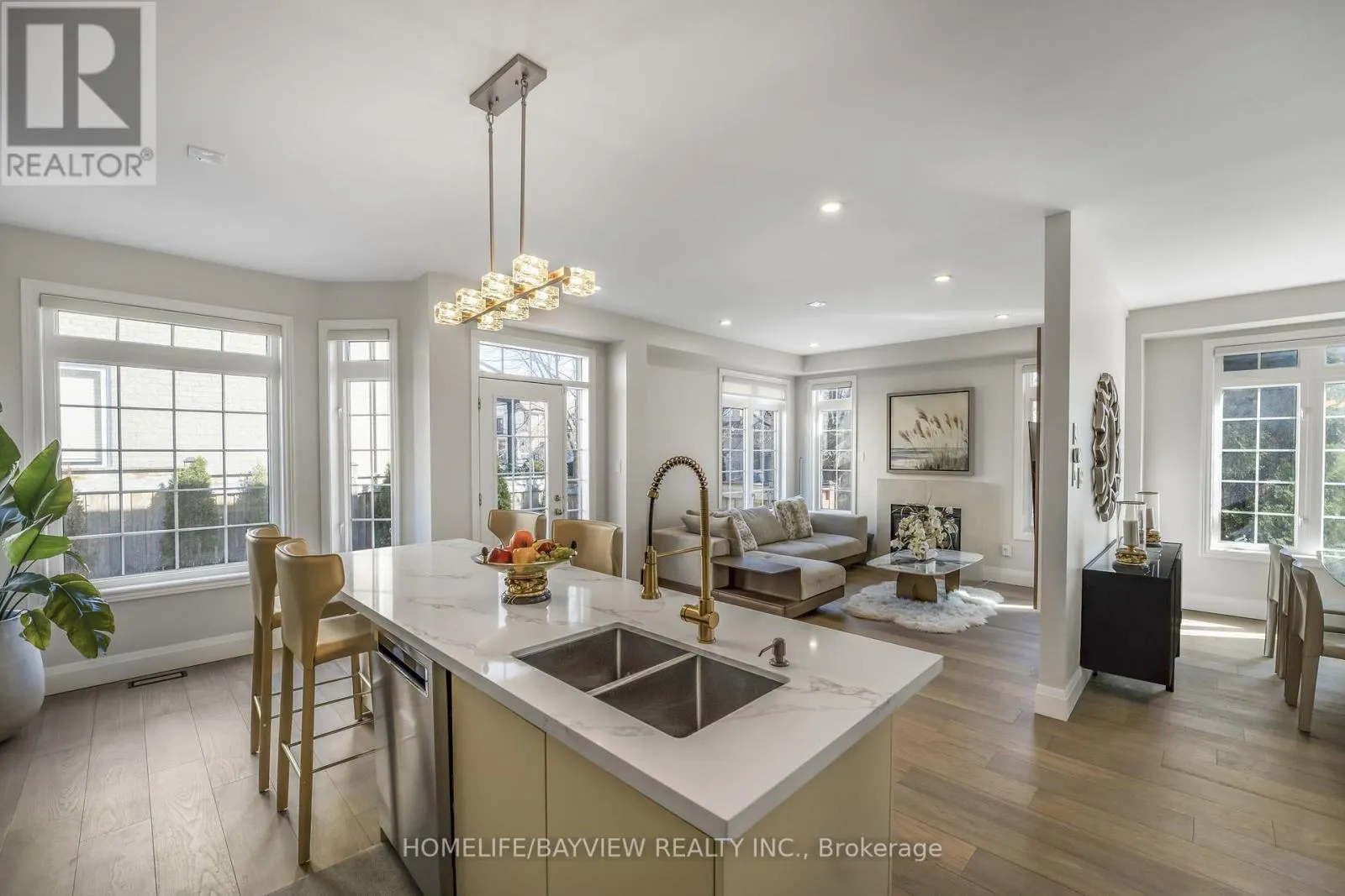 14 MONTCALM BOULEVARD