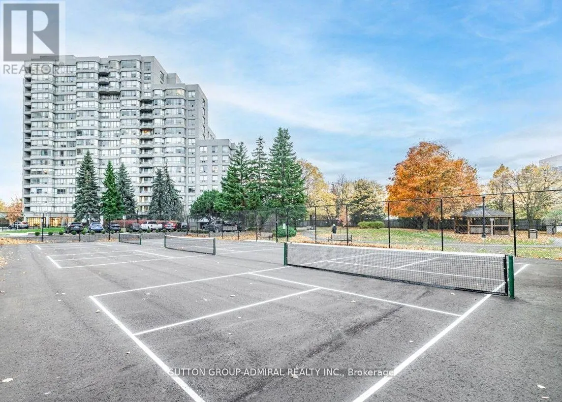 604 - 7 TOWNSGATE DRIVE