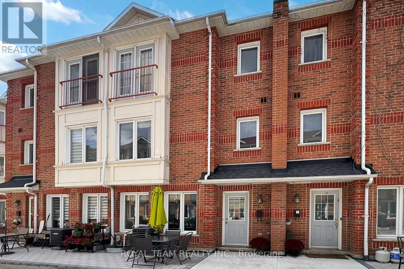 57 - 151 TOWNSGATE DRIVE