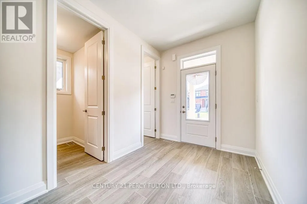 1350 DAVIS LOOP
