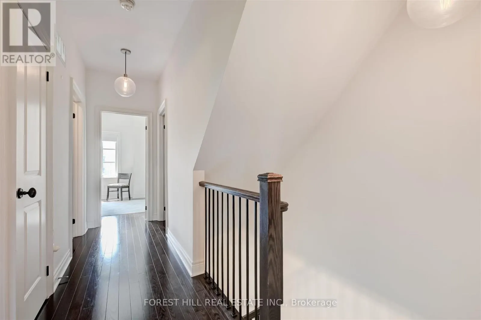 111 POWSELAND CRESCENT