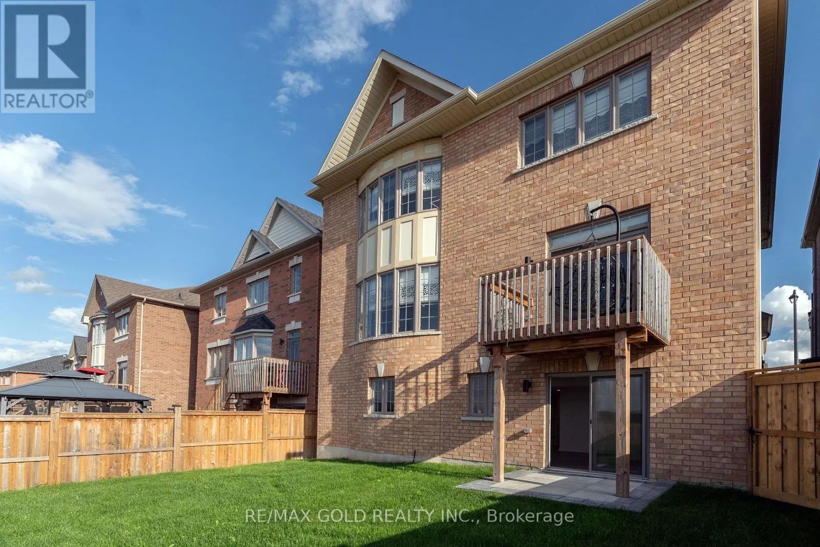 16 FRANK KELLY DRIVE