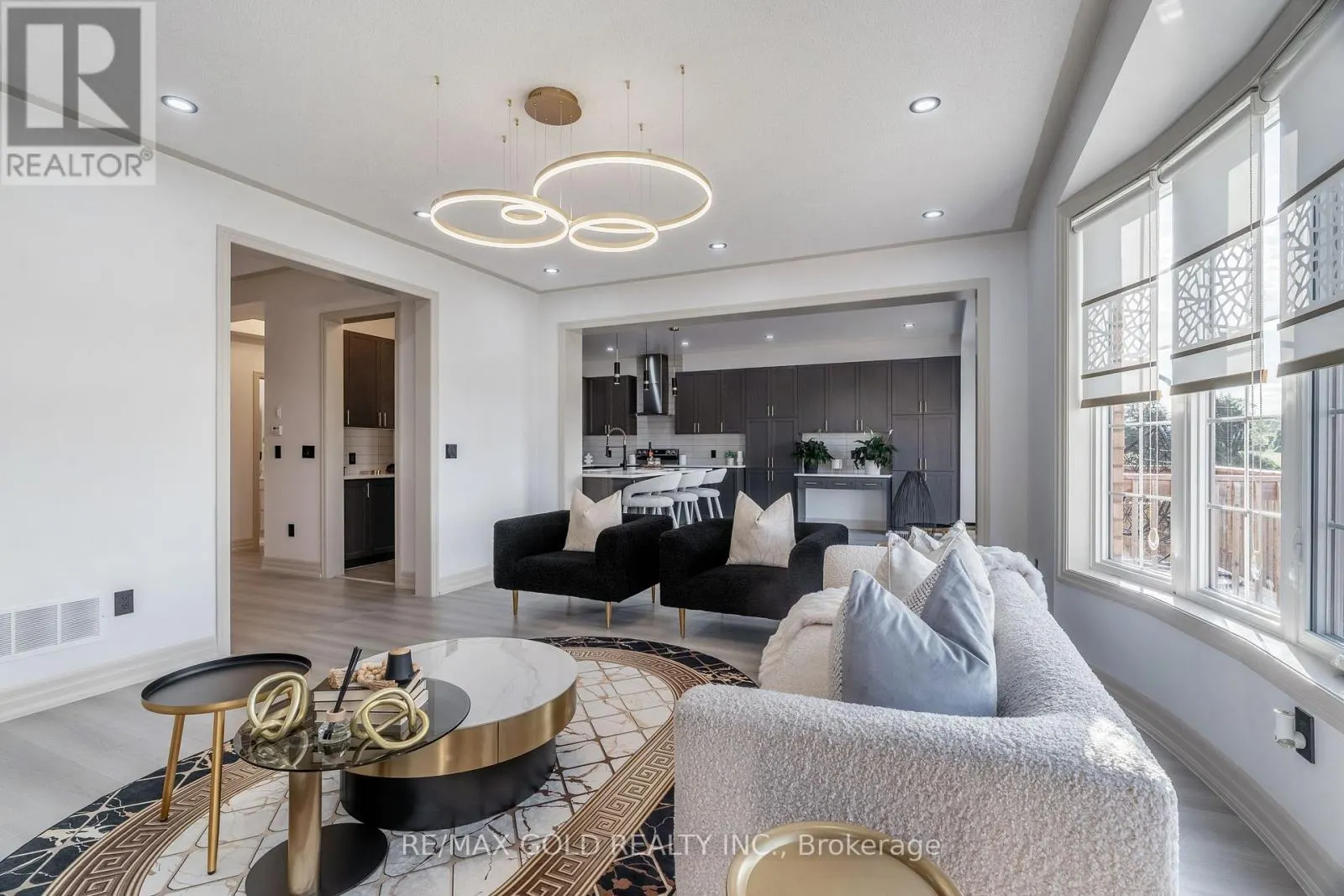 16 FRANK KELLY DRIVE