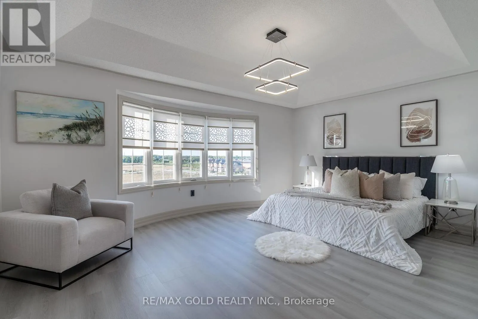 16 FRANK KELLY DRIVE
