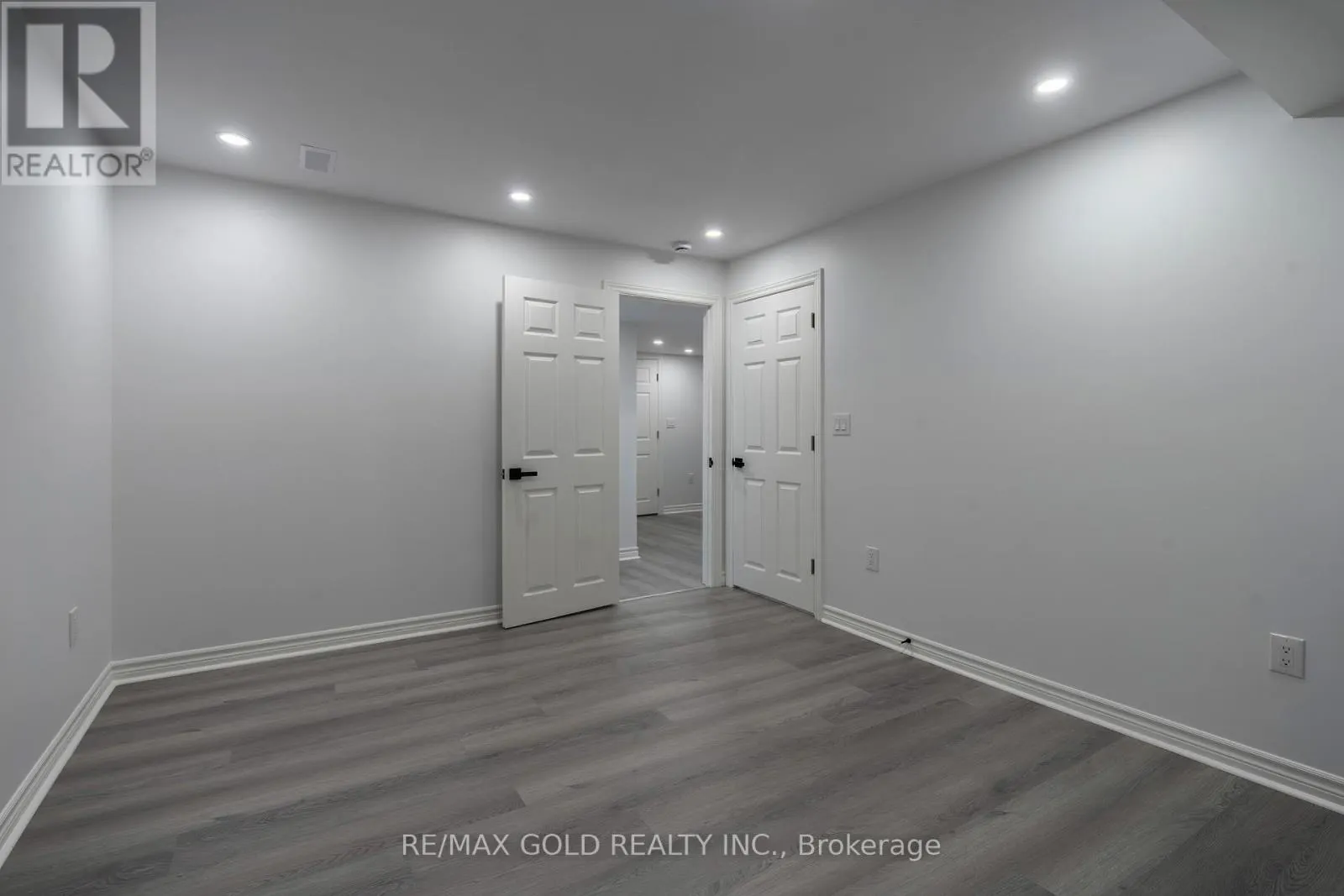 16 FRANK KELLY DRIVE