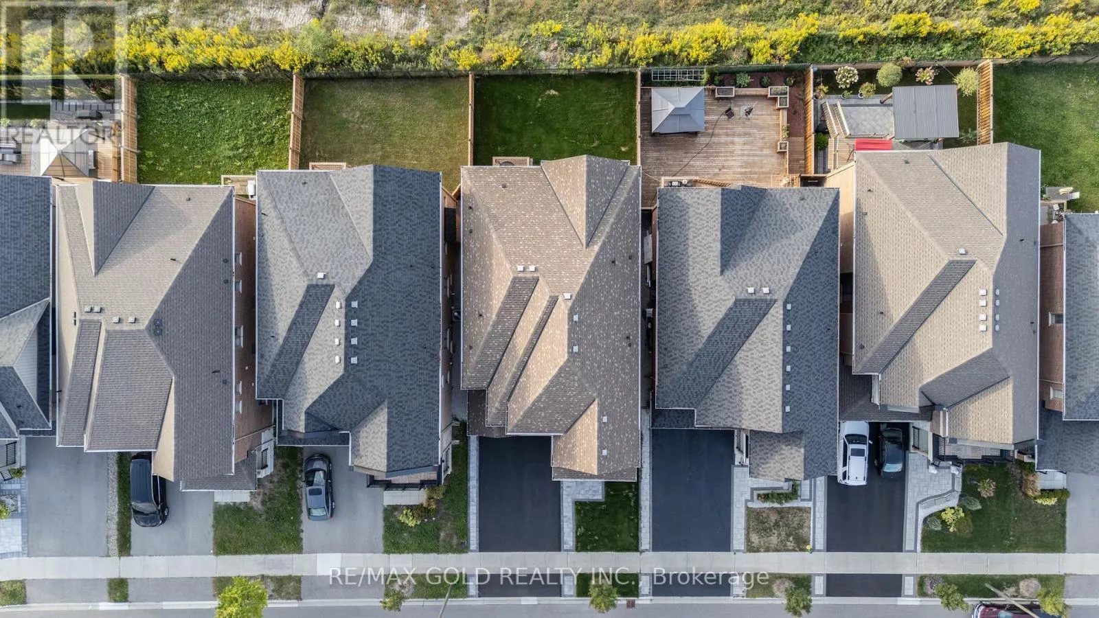 16 FRANK KELLY DRIVE