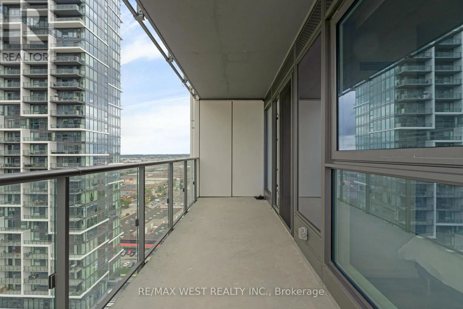 2203 - 7890 JANE STREET