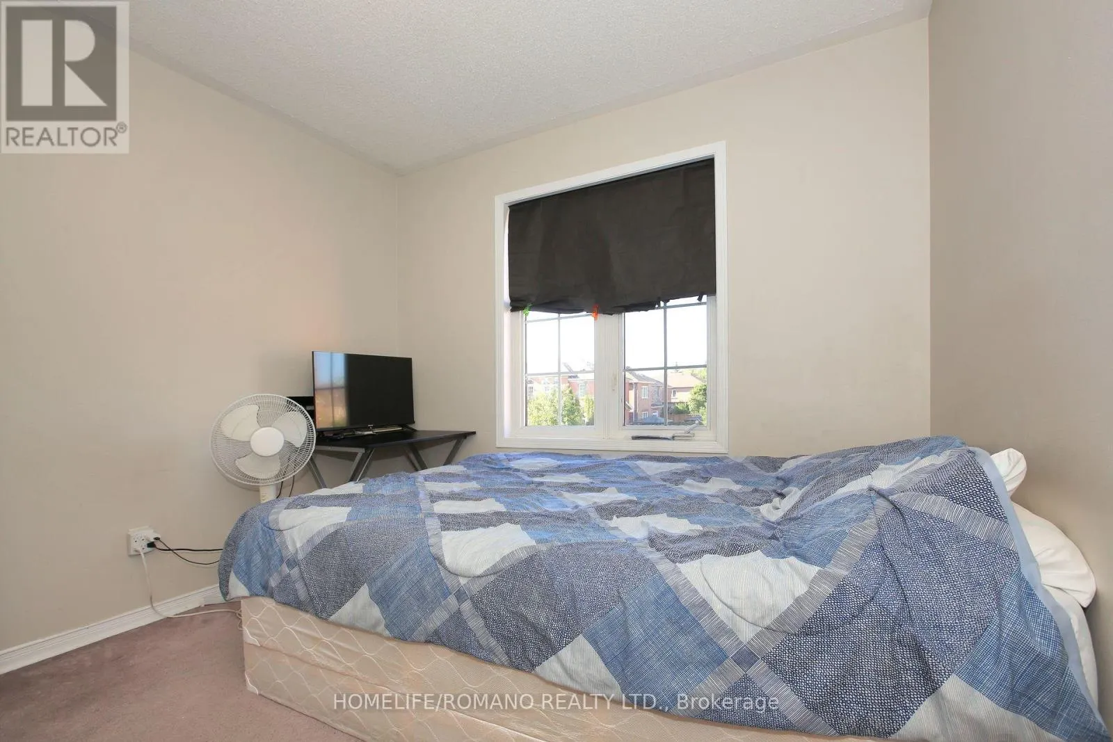 37 RIDGEWAY COURT
